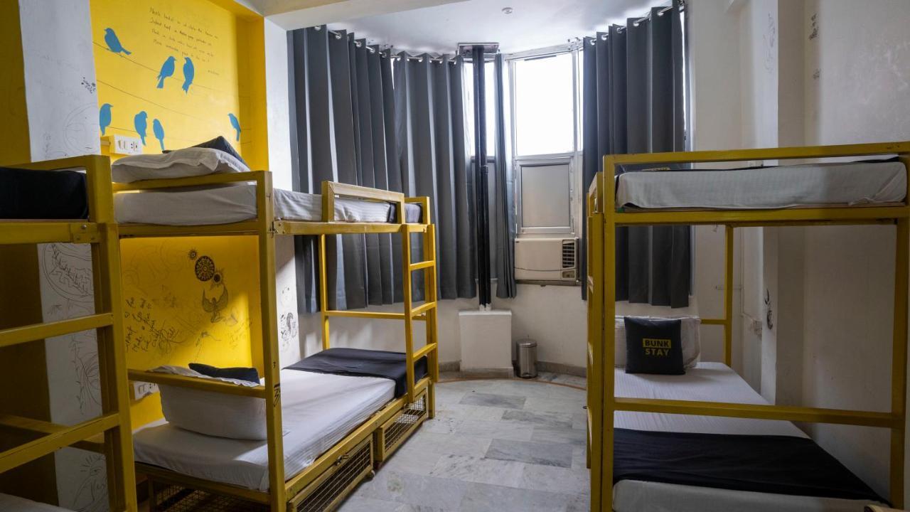 Bunkstay Coworking Hostel & Glamping Rishikesh Bagian luar foto