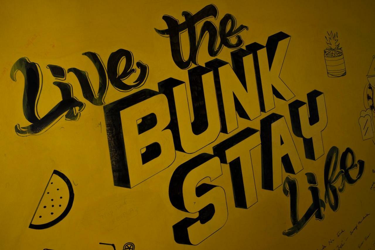Bunkstay Coworking Hostel & Glamping Rishikesh Bagian luar foto